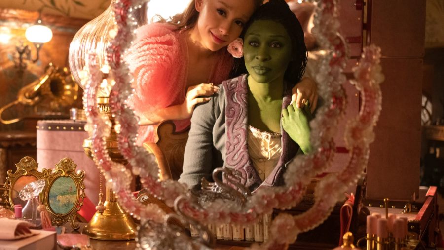 Wicked Sing-Along Screenings Announced for Christmas Day