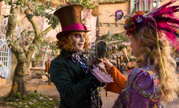 Alice Through the Looking Glass © Walt Disney Pictures. All Rights Reserved.