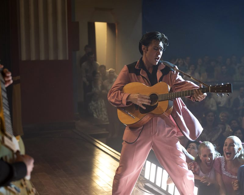 Elvis Courtesy of Warner Bros.. All Rights Reserved.