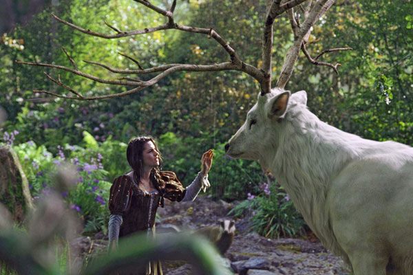 Snow White and the Huntsman Courtesy of Universal Pictures. All Rights Reserved.