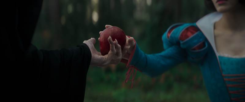 Disney's Snow White Courtesy of Walt Disney Pictures. All Rights Reserved.