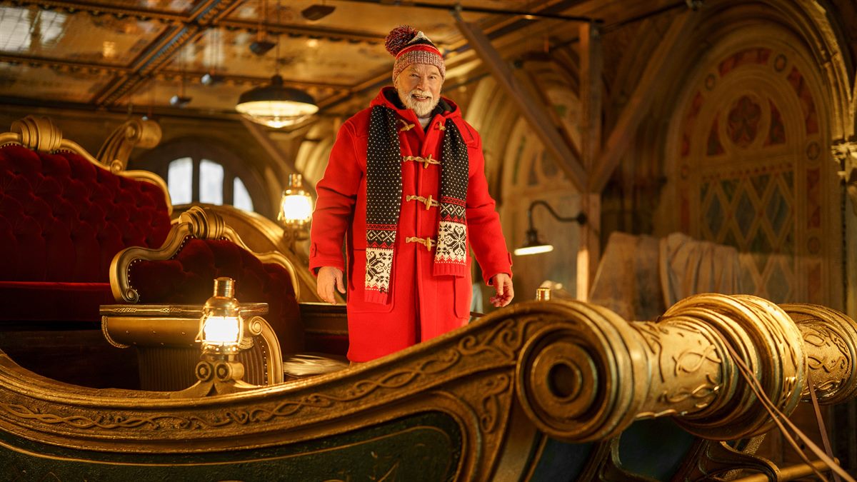 The Man with the Bag Courtesy of Amazon MGM Studios. All Rights Reserved.