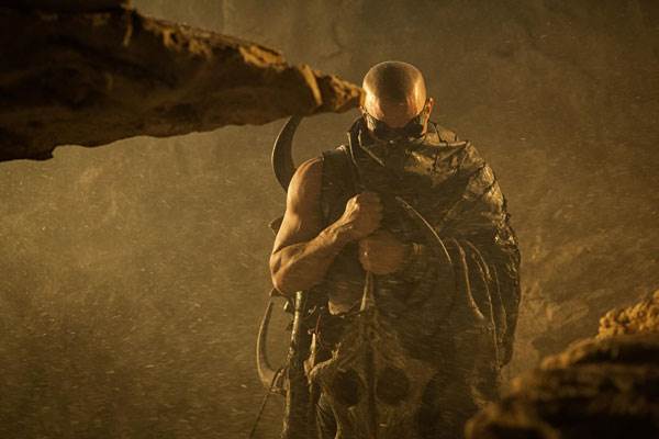 Riddick © Universal Pictures. All Rights Reserved.