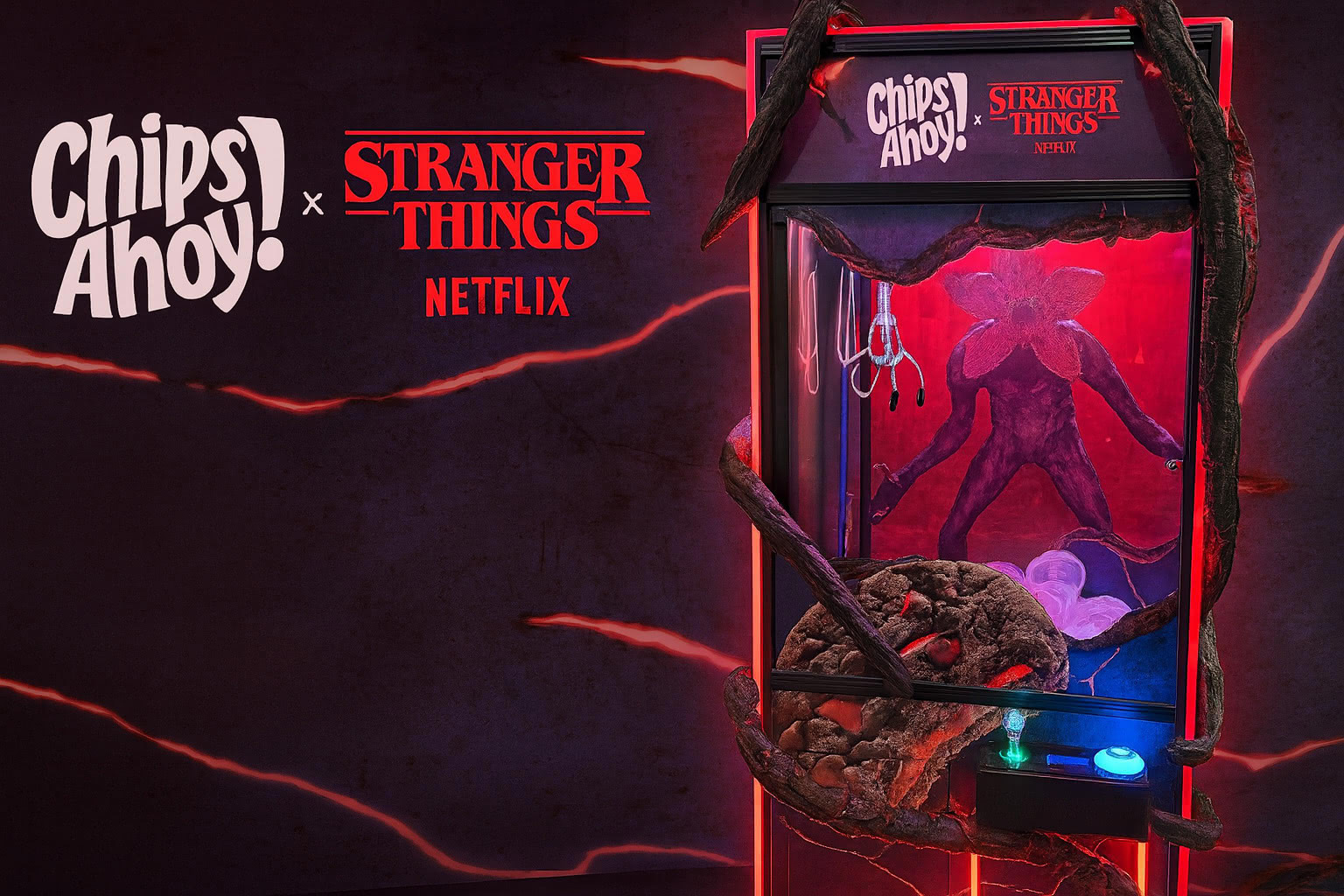 CHIPS AHOY! COOKIE x Stranger Things Claw Machine Grab Fans’